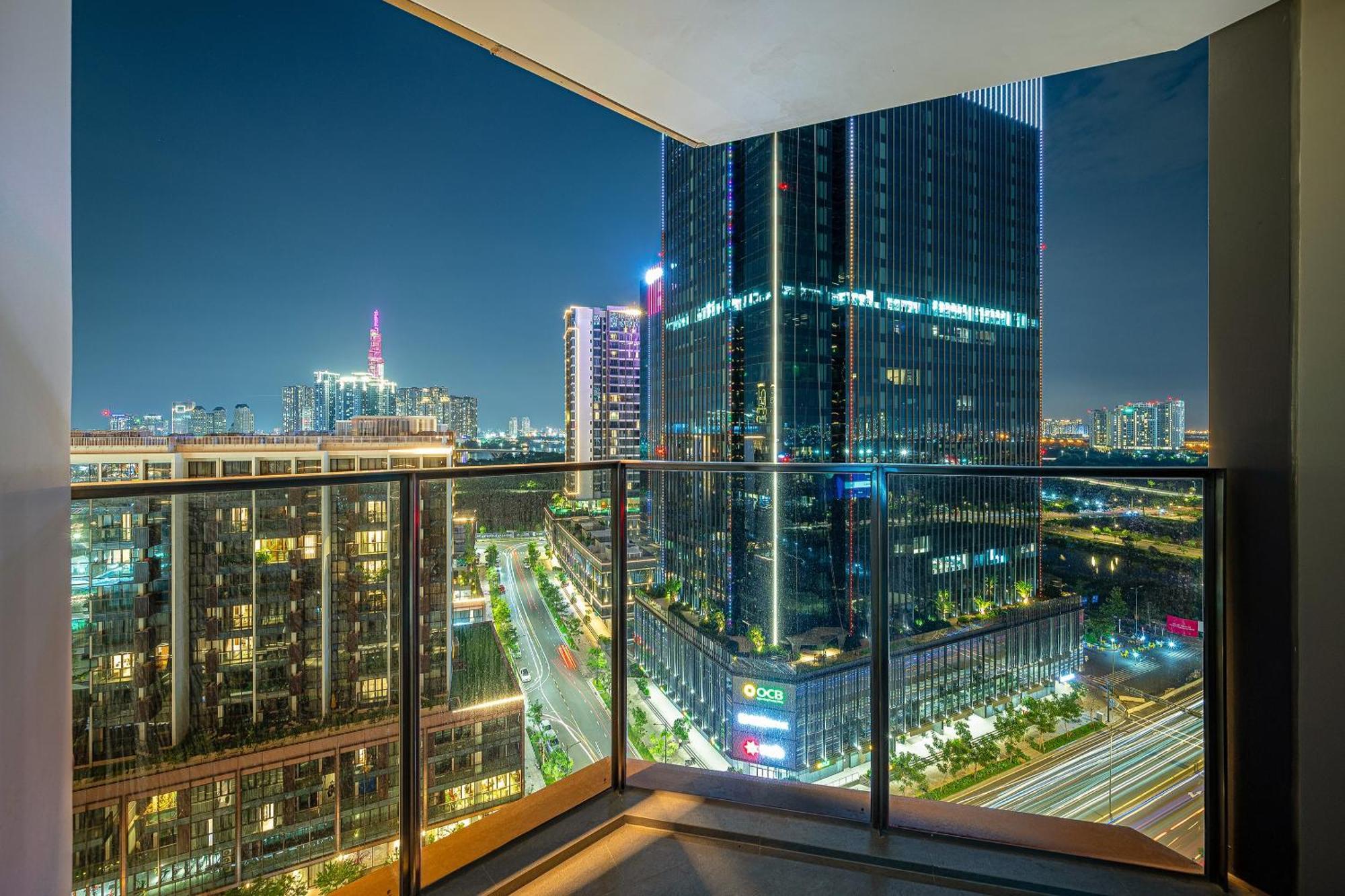 The Metropole Opera Residence By Kaystay Ho Şi Min Dış mekan fotoğraf